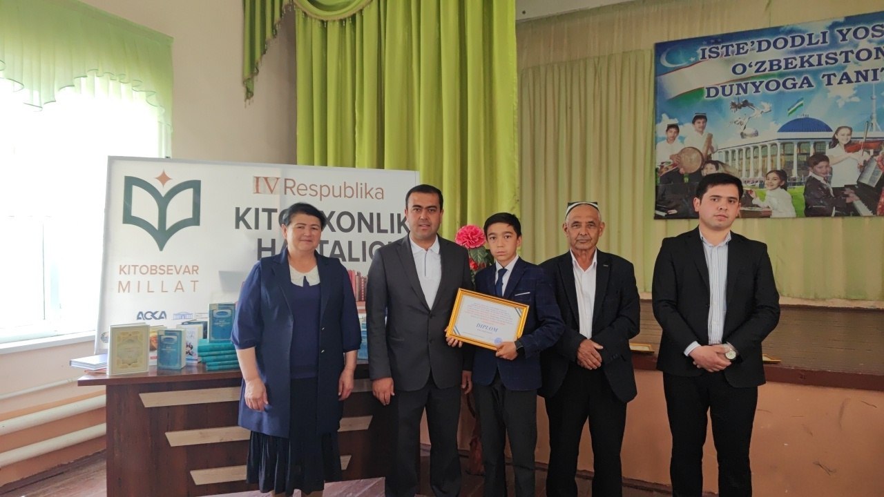 "Kitobxonlik haftaligi" tadbirining yopilish marosimi