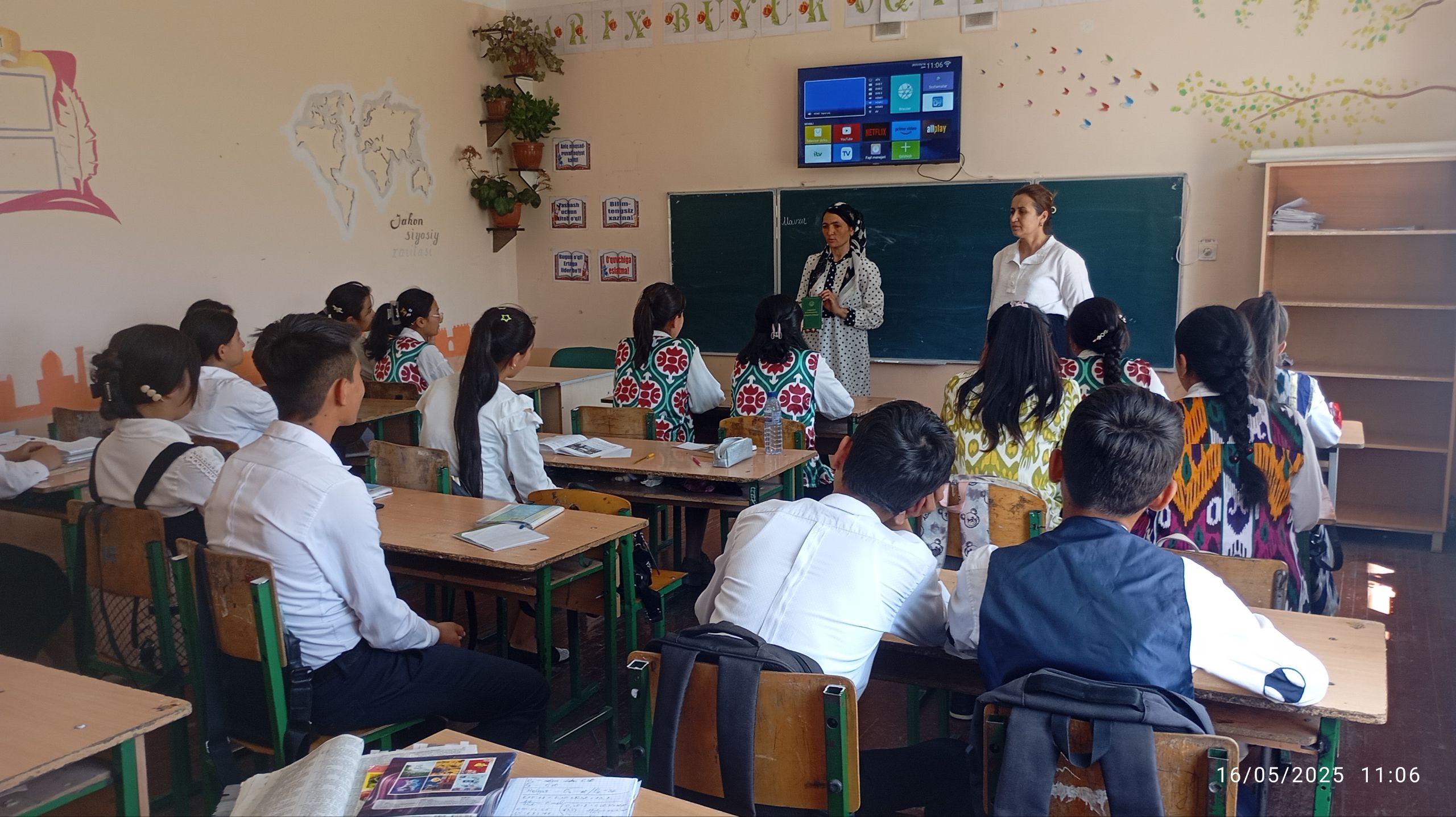 "Konstitutsiya huquq va erkinligimiz kafolati" mavzusida davra suhbati