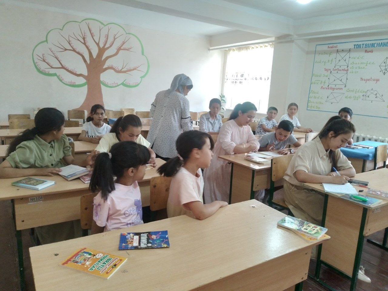 Yangiobod tumanida "DOLZARB 90 KUN" loyihasi davom etmoqda.