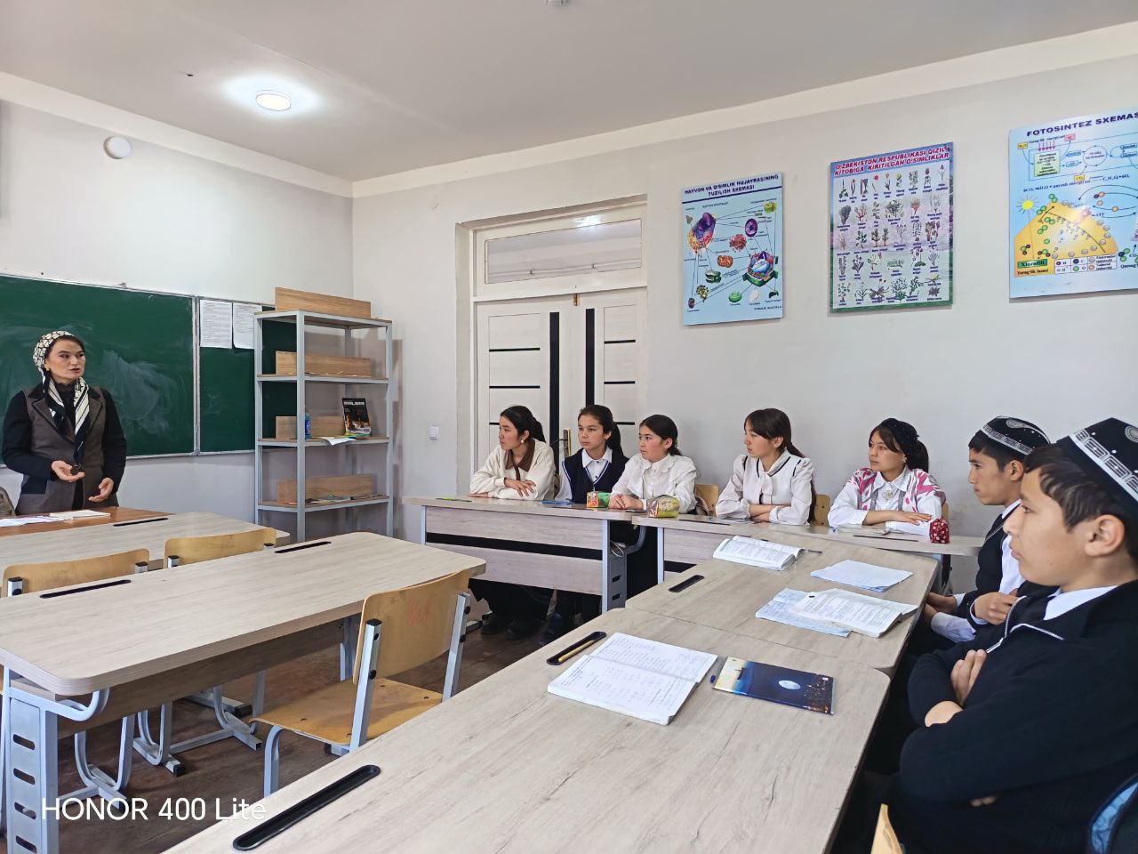 "Kitob eng oliy tarbiyachi"