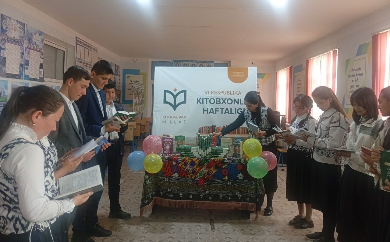 "Kitoblar ovozsiz muallimdir" shiori ostida ekskursiya