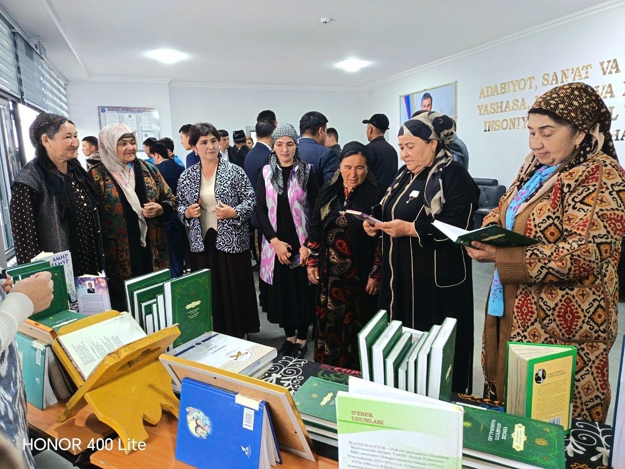 "Kitobxon onalar kuni" tadbiri  o‘tkazildi.
